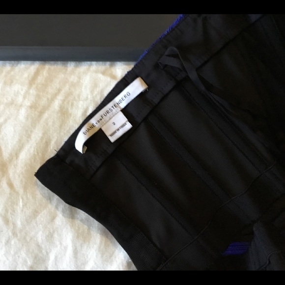 Diane Von Furstenburg Mini Dress - Picture 6 of 6